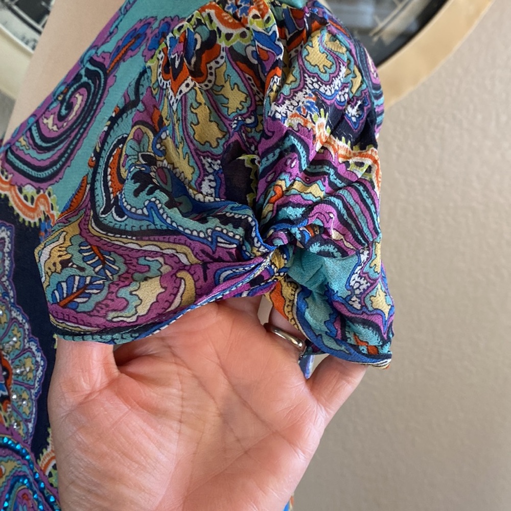 NWOT Bila sheer BoHo top with sparkle accents. - Picture 4 of 5